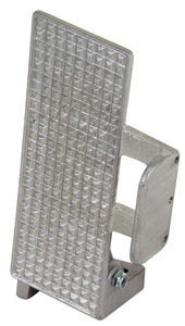 gas pedal aluminum angled w/ foot rest not polished Empi