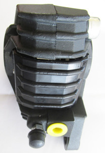 caliper dust cover for front caliper on rewaco HS4, FX4, RF1